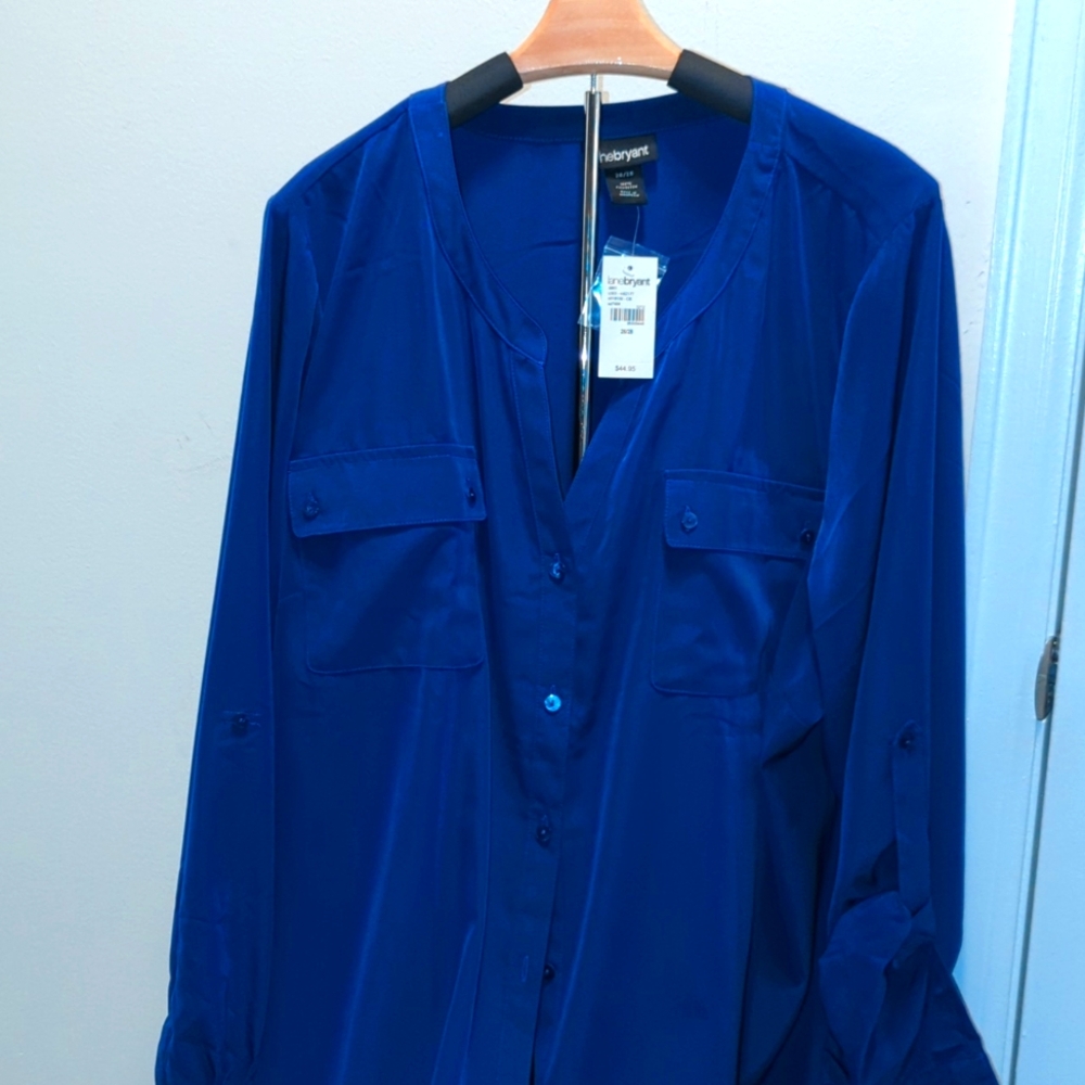Elegant Blue Button-Up Blouse